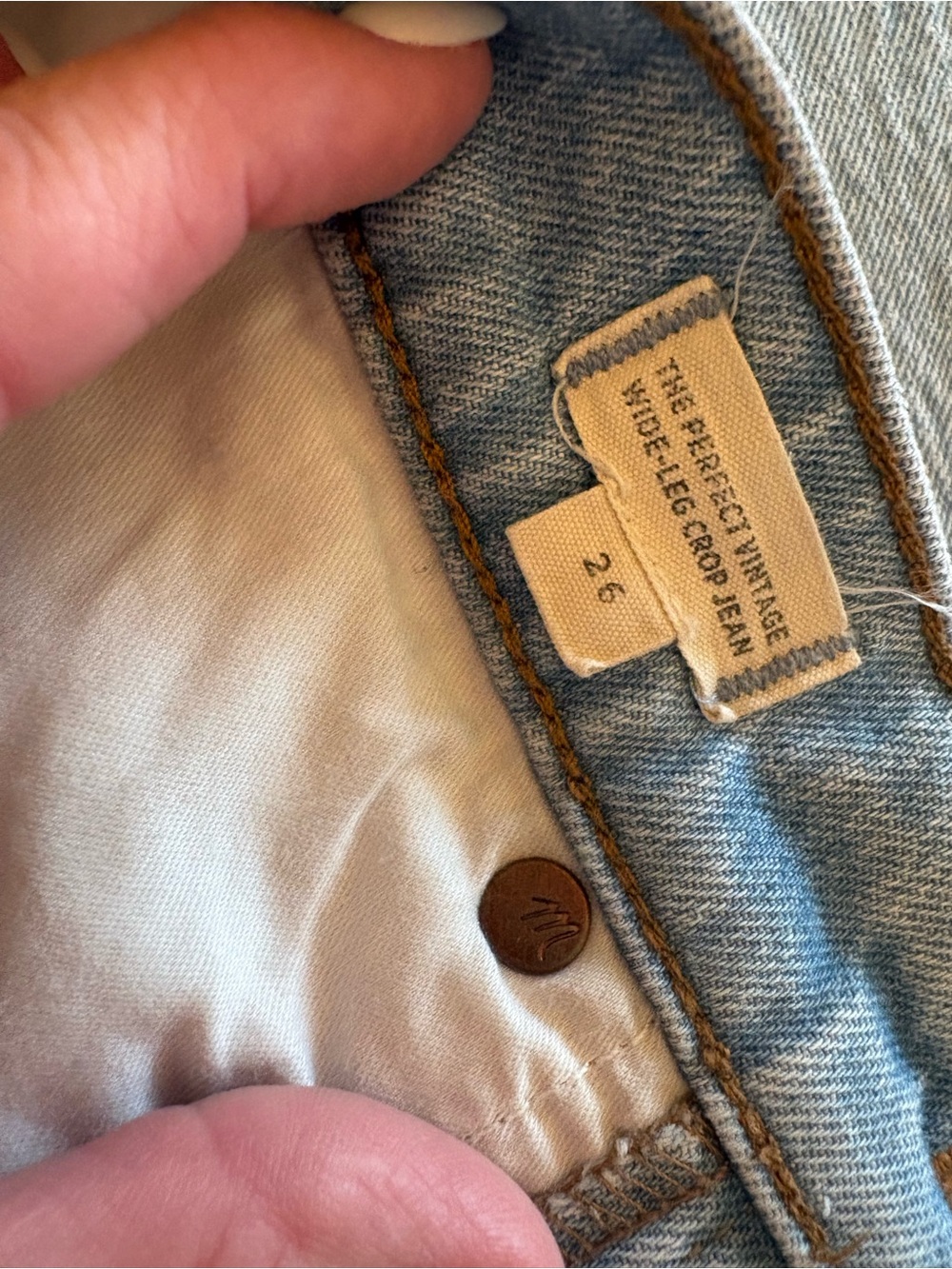 Madewell Vintage Wide-Leg Crop Jeans - Picture 4 of 4